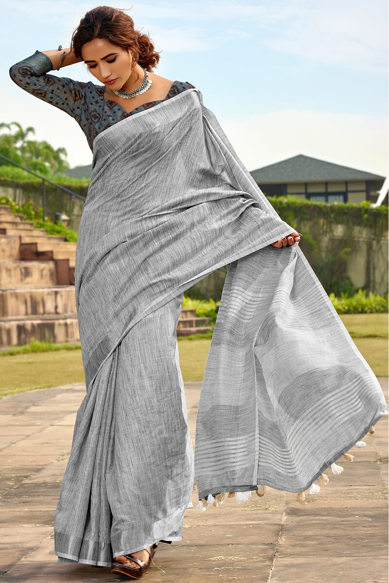 Brood Grey Cotton Silk Saree With Incredible Blouse Piece