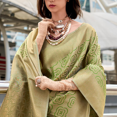 Flameboyant Mehndi Kanjivaram Silk Saree With Cynosure Blouse Piece