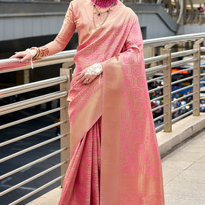 Aplomb Pink Kanjivaram Silk Saree With Gratifying Blouse Piece
