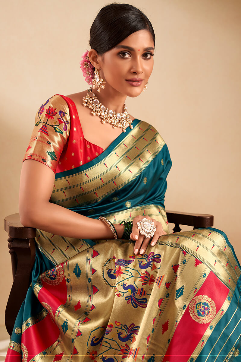 Entrancing Rama Paithani Silk Saree With Nebula Blouse Piece