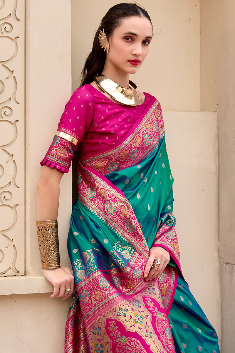 Exemplary Rama Soft Banarasi Silk Saree With Entrancing Blouse Piece
