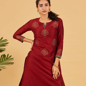 Russet Brown Foil Printed Kurta