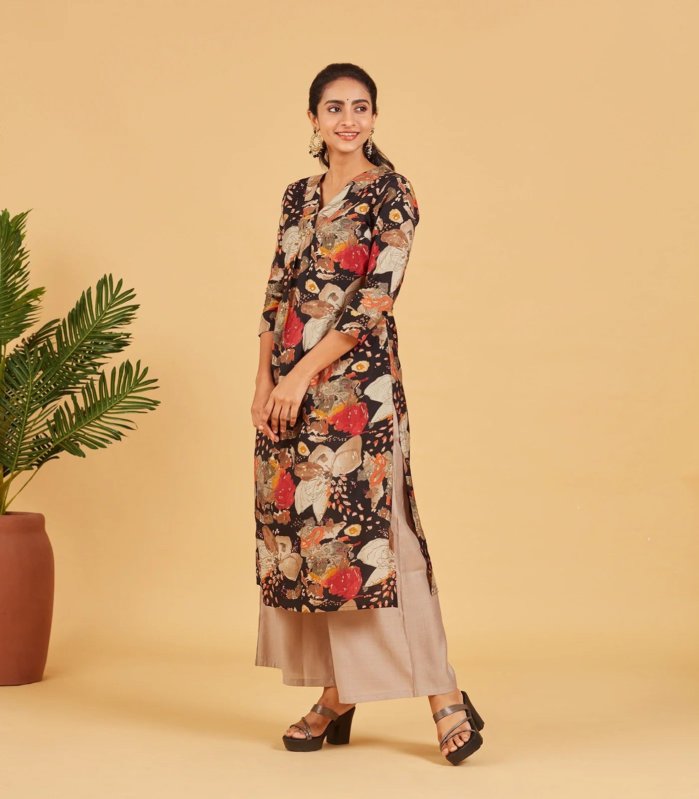 Black Abstract Floral Printed Kurta
