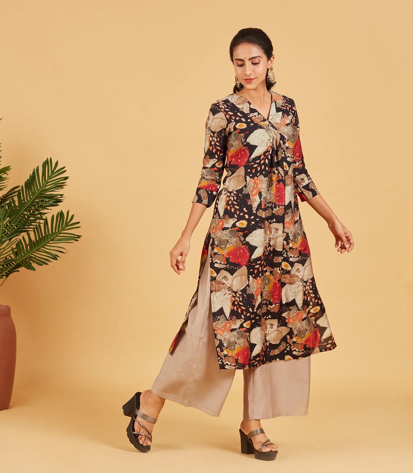 Black Abstract Floral Printed Kurta