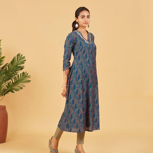 Navy Blue Abstract Printed Kurta