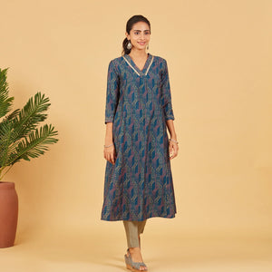 Navy Blue Abstract Printed Kurta