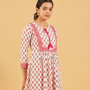 White And Pink Floral Printed  Kurta Set