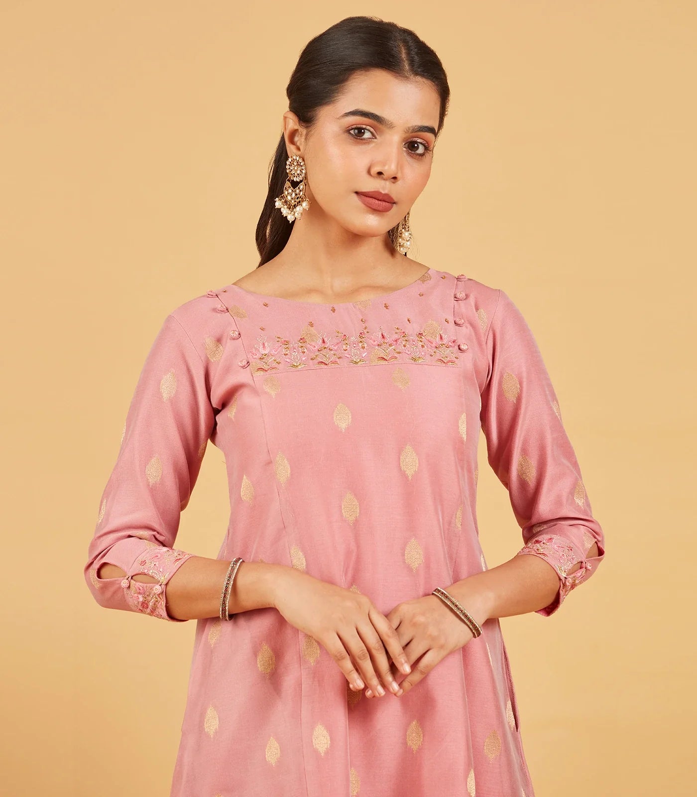 Dusty Pink Embroidered Festive Kurta
