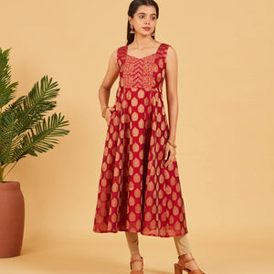 Maroon And Gold Brocade Kurta