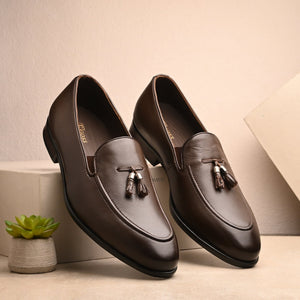 Rover Tassel Loafers by Aspeerio