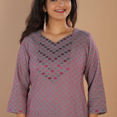 Geometric embroidered long kurti