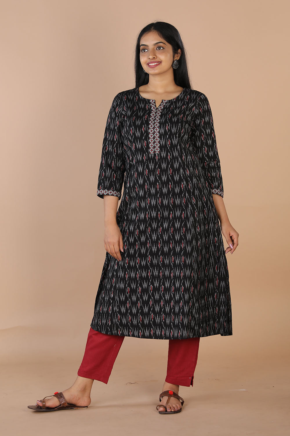 Embroidered Pochampally Ikat kurti