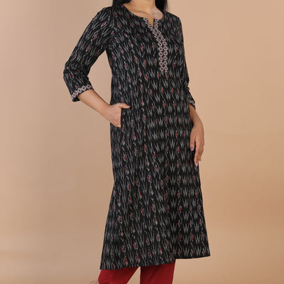 Embroidered Pochampally Ikat kurti