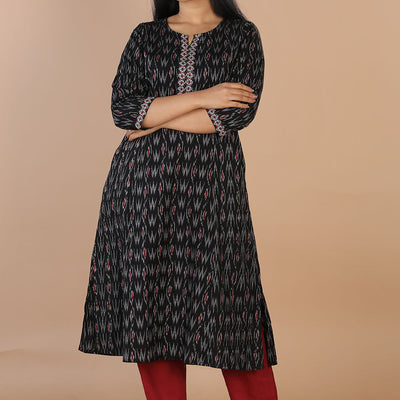 Embroidered Pochampally Ikat kurti