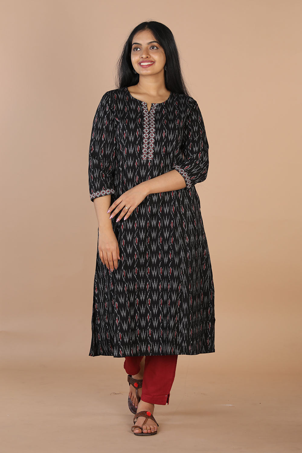 Embroidered Pochampally Ikat kurti