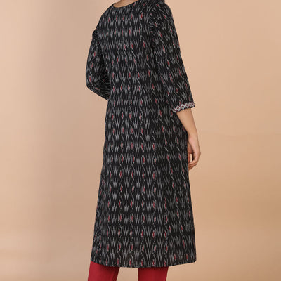 Embroidered Pochampally Ikat kurti
