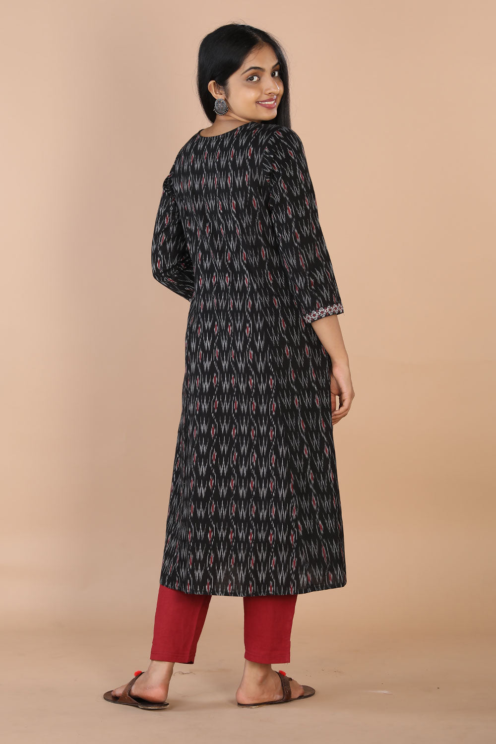 Embroidered Pochampally Ikat kurti