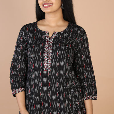 Embroidered Pochampally Ikat kurti