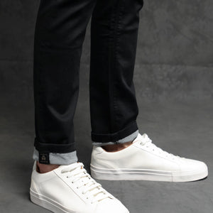 Rare Rabbit Men's Satinx Black Rinse Wash Mid-Rise Slim Fit Jeans