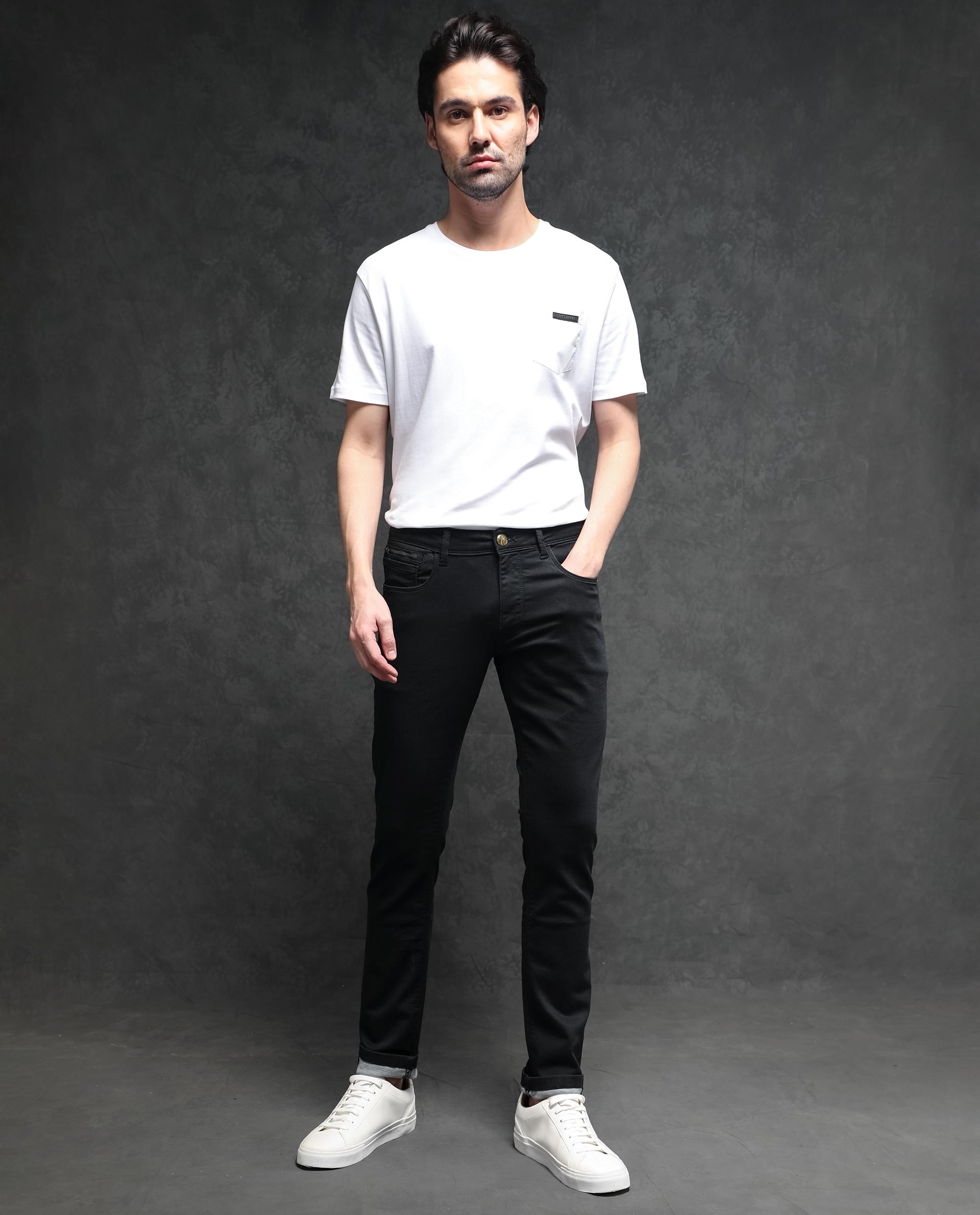 Rare Rabbit Men's Satinx Black Rinse Wash Mid-Rise Slim Fit Jeans