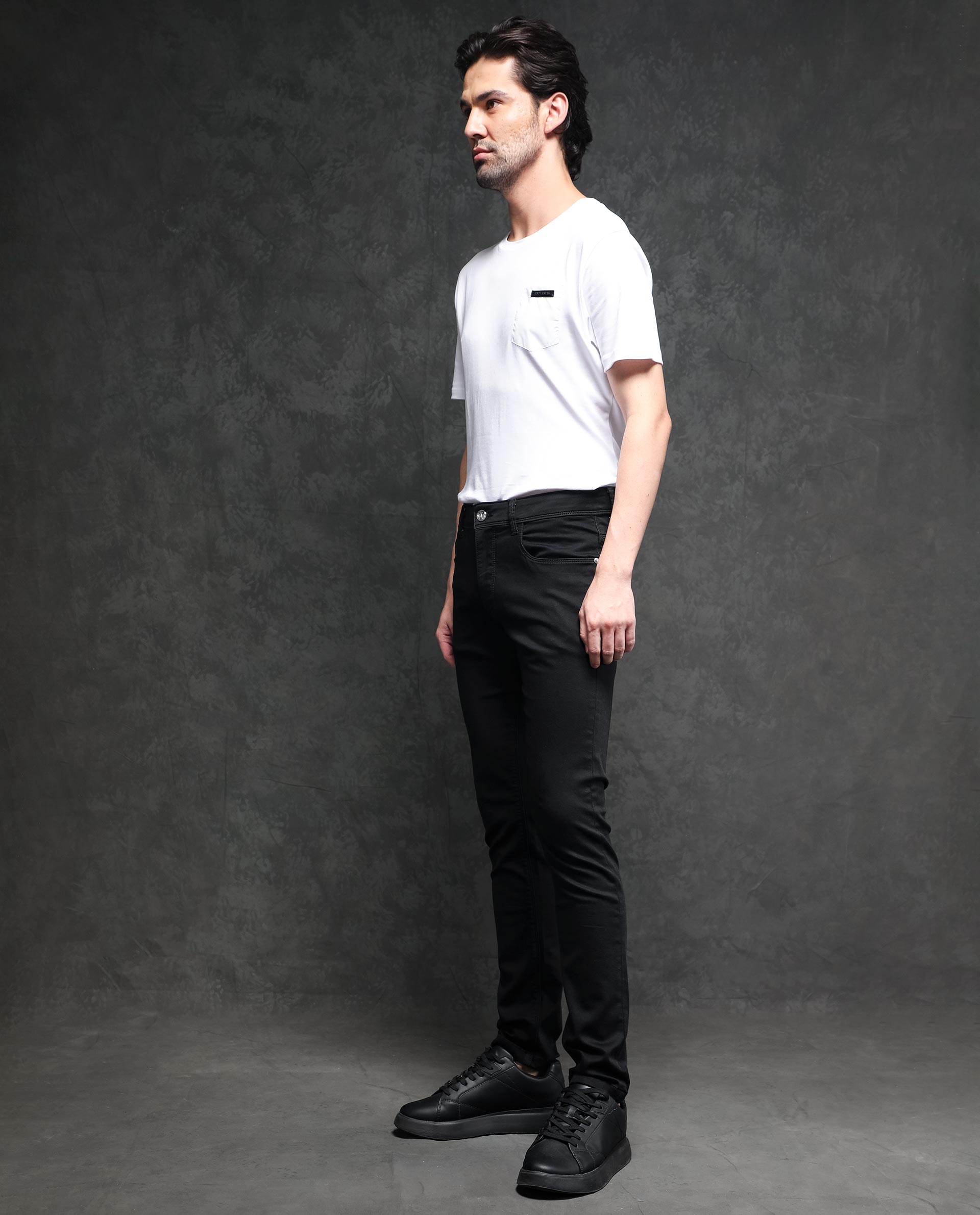 Rare Rabbit Men's Satinx S Black Rinse Wash Mid-Rise Slim Fit Jeans