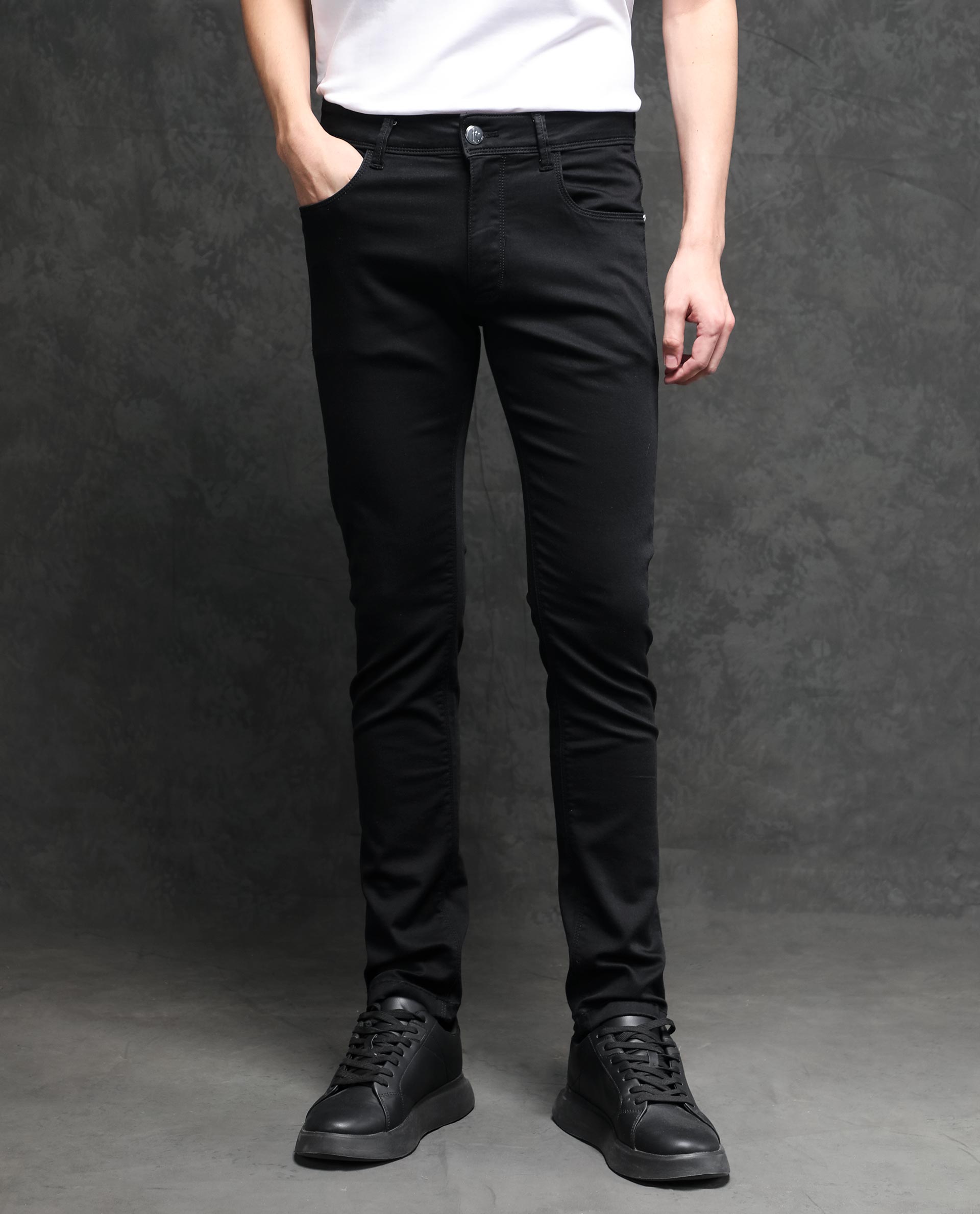 Rare Rabbit Men's Satinx S Black Rinse Wash Mid-Rise Slim Fit Jeans
