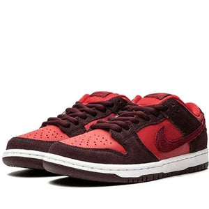 NIKE SB DUNK LOW CHERRY
