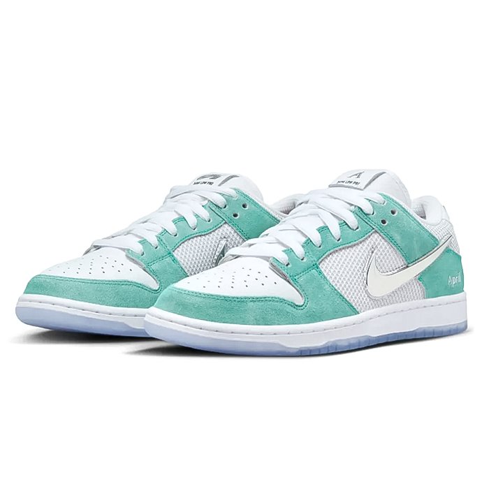 April Skateboards x Dunk Low SB Turbo Green