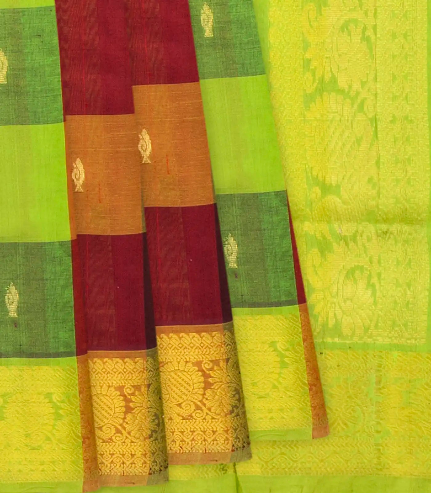 Green Handloom Silk Cotton Saree With Checks & Buttas-Green