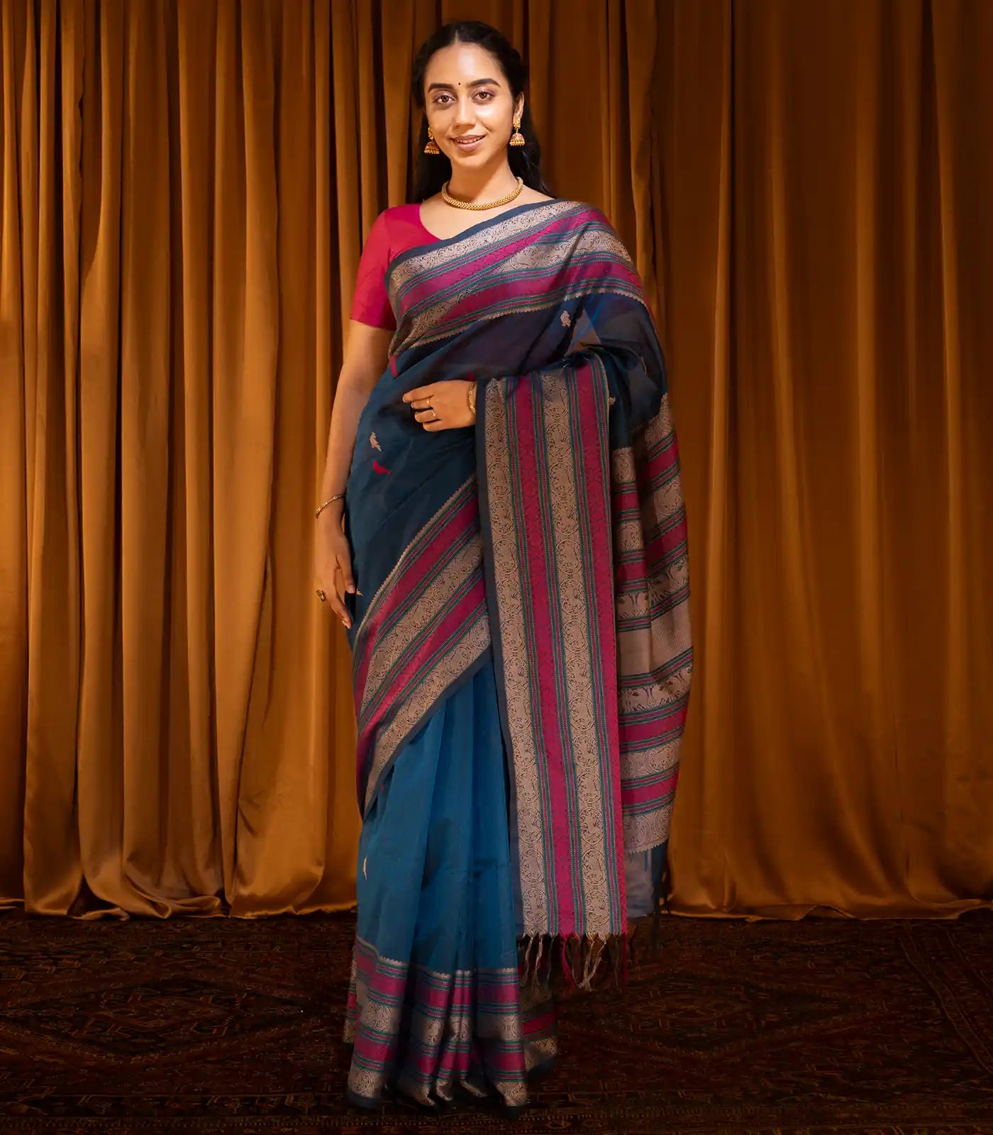 Navy Blue Handloom Silk Cotton Saree With Parrot Buttas-Navy Blue