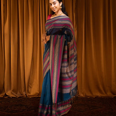 Navy Blue Handloom Silk Cotton Saree With Parrot Buttas-Navy Blue