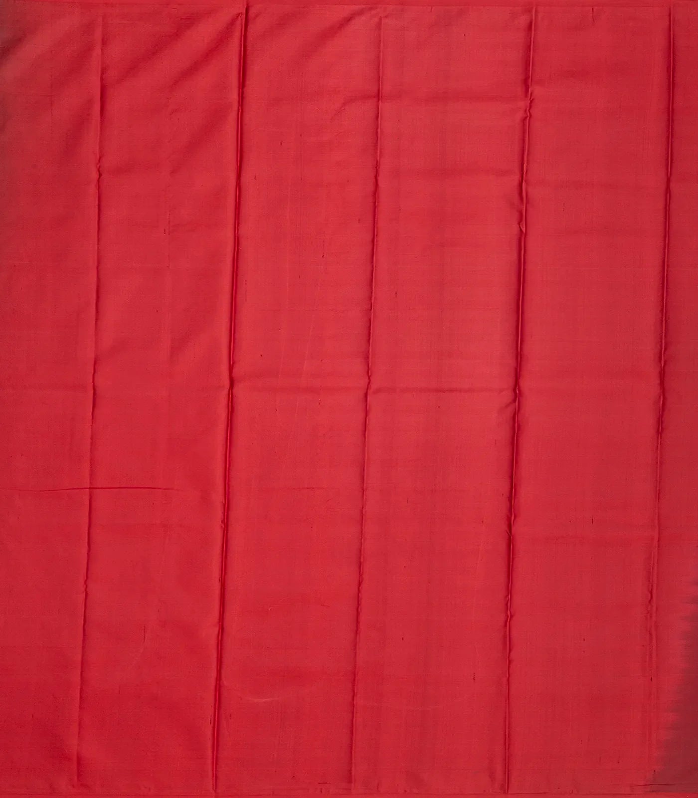 Crimson Handloom Soft Silk Saree With Jaal Motifs-Crimson