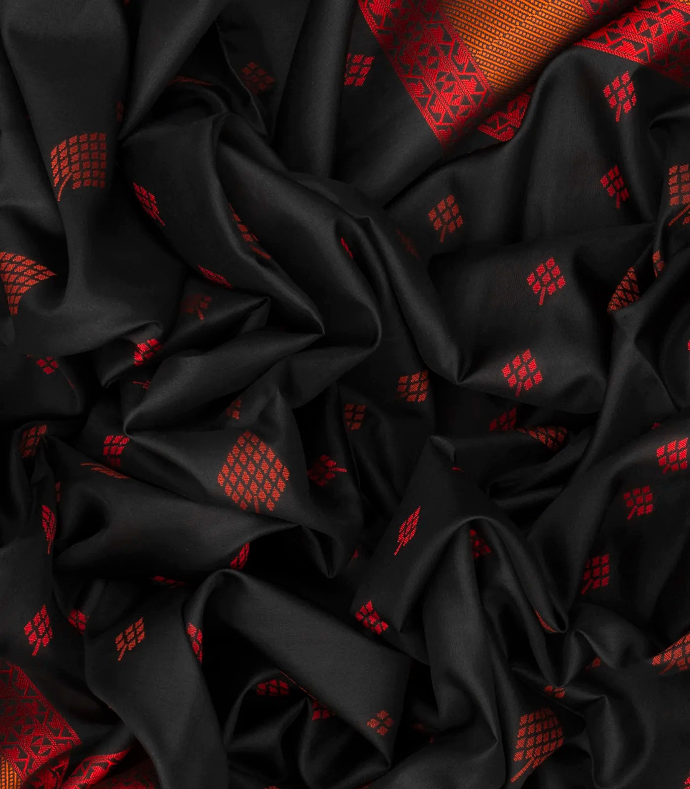 Black Handloom Soft Silk Saree With Geometric Floral Motifs-Black