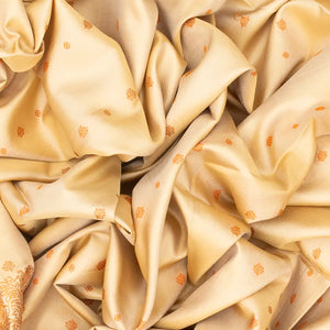 Cream Handloom Soft Silk Saree With Floral Motifs-Cream