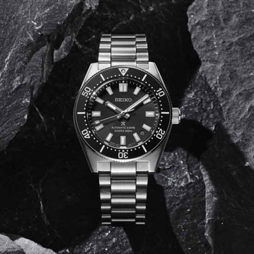 Seiko Prospex Black Dial Men 40mm SPB453J1