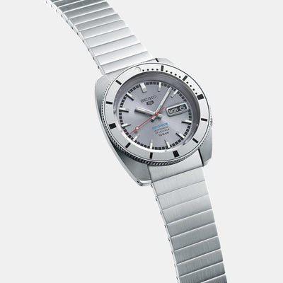 5 Sports Men Automatic Grey Dial Analog Stainless Steel Watch SRPL03K1