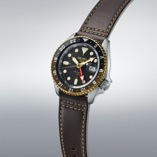 Seiko 5 Sports SKX GMT in Mocha Black Dial Men 42.5mm SSK036K1
