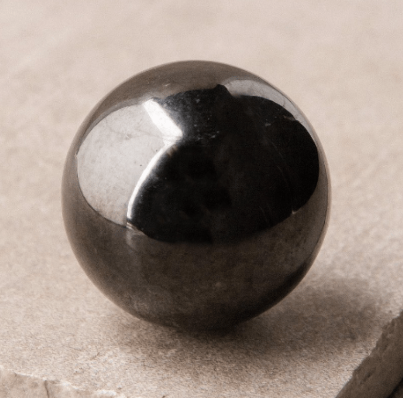 Shungite Sphere w/Tripod