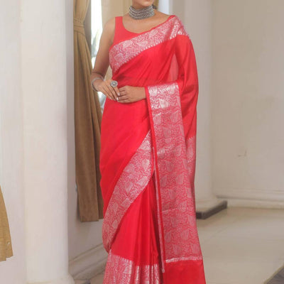 Verdant Red Soft Silk Saree With Mellifluous Blouse Piece