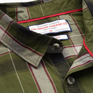 Men's Green Slim Fit Checked Casual Shirt