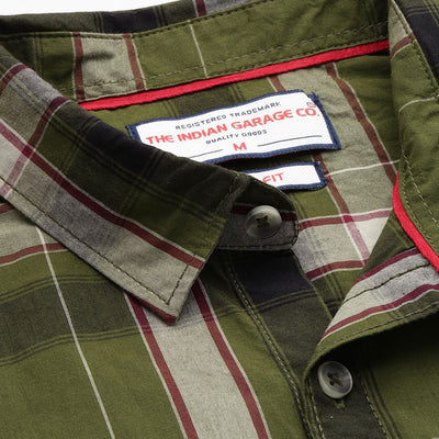 Men's Green Slim Fit Checked Casual Shirt