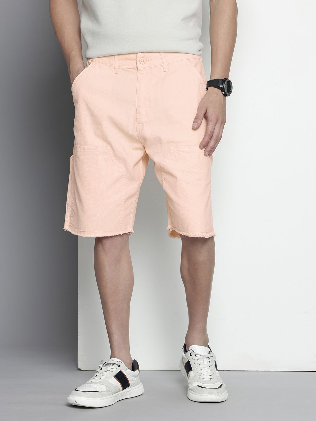 Men's Pink Relaxed Fit Patched Utility Shorts