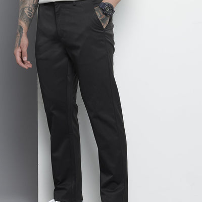 Men's Black Regular Fit Solid Trousers