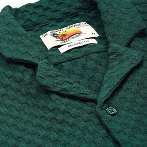 Men's Green Relaxed Fit Solid Resort Wear Shirt