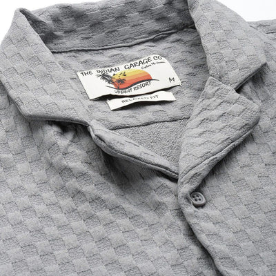 Men's Grey Relaxed Fit Solid Resort Wear Shirt
