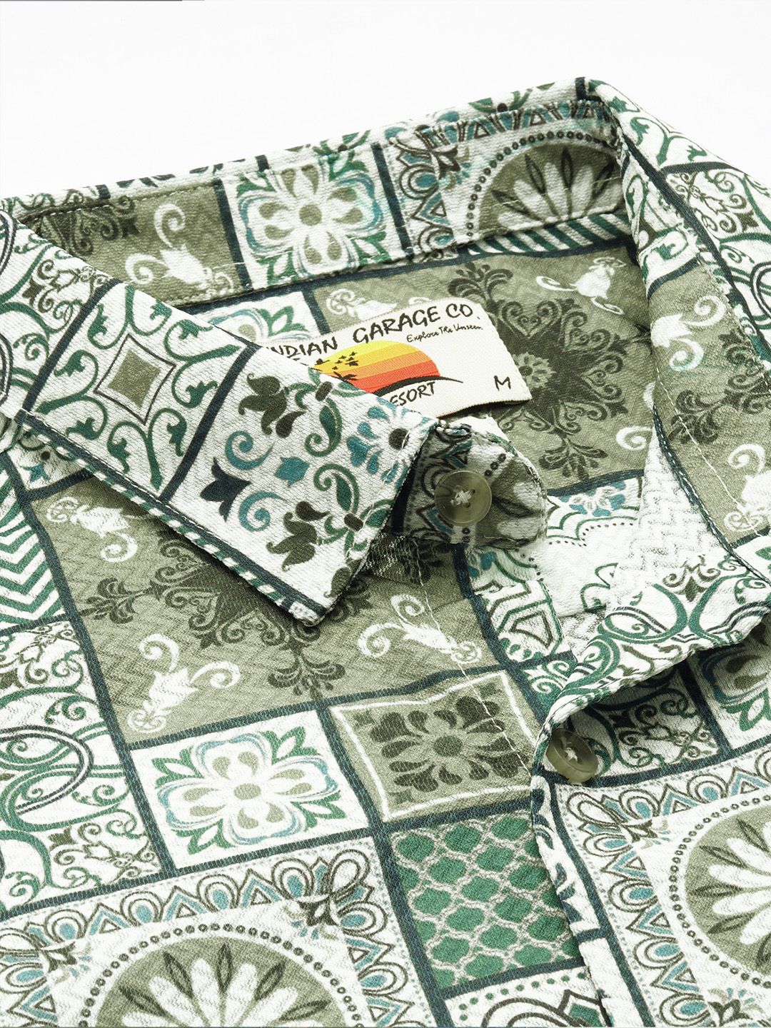 Men's Green Regular Fit Indie Print Resort Wear Shirt