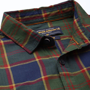 Men's Green Slim Fit Checked Casual Shirt