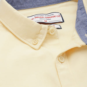 Men's Yellow Slim Fit Solid Casual Shirt