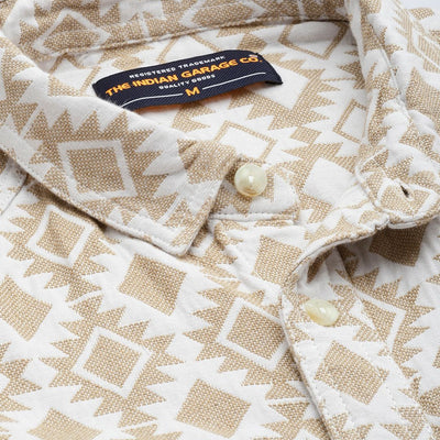 Men's Beige Relaxed Fit Geometric Print Casual Shirt