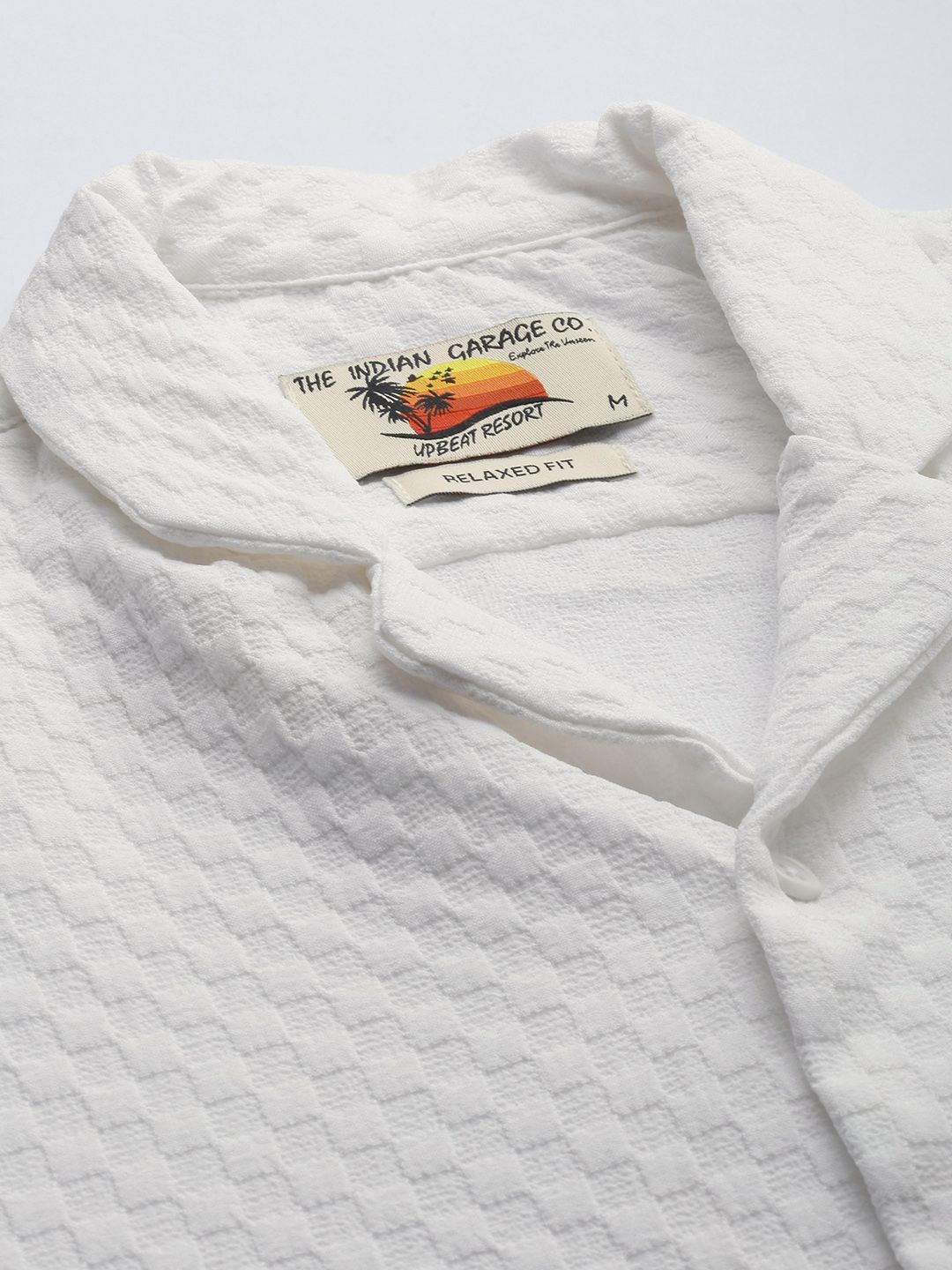 Men's White Relaxed Fit Solid Resort Wear Shirt